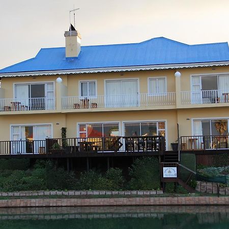Marina Martinique B&B Джефрис-Бей Экстерьер фото