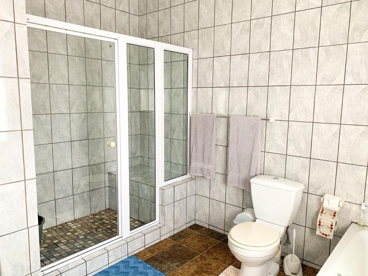 Marina Martinique B&B Джефрис-Бей Экстерьер фото