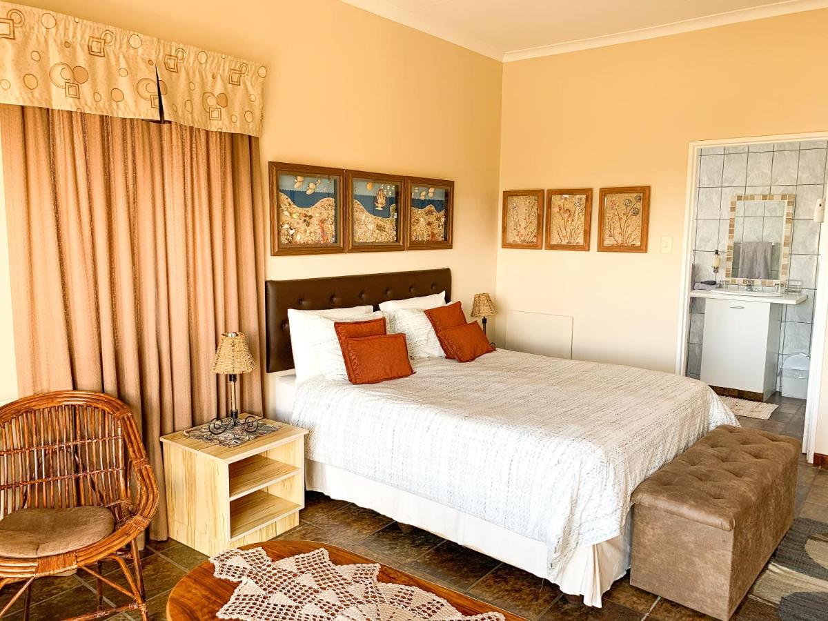 Marina Martinique B&B Джефрис-Бей Экстерьер фото
