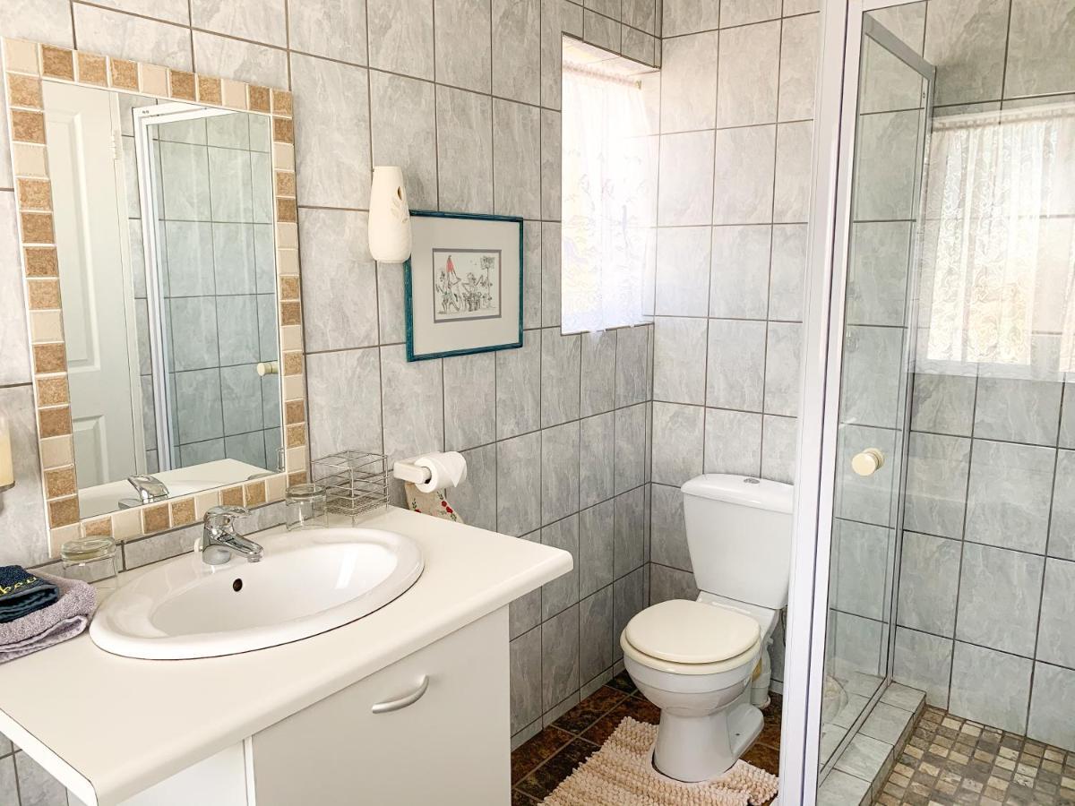 Marina Martinique B&B Джефрис-Бей Экстерьер фото